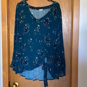 Beautiful Teal Flowing Floral Blouse